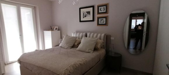 3 rooms Apartment in Carrara, Italy No. 79019 8