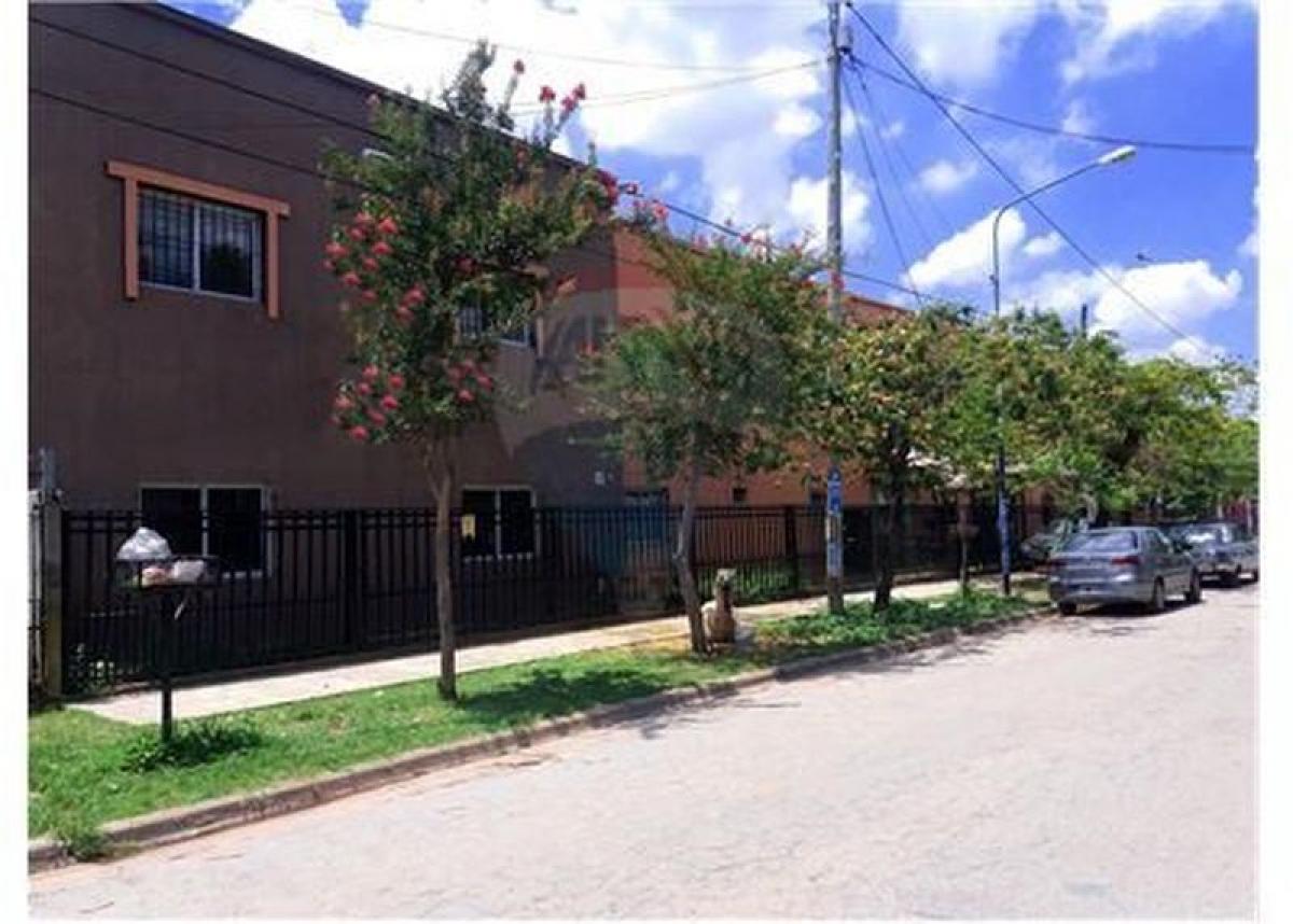 Studio in Moreno, Argentina No. 7695