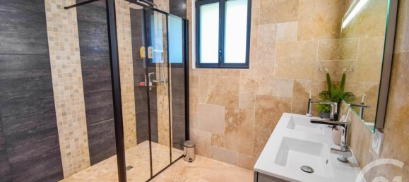 4 bedrooms Castles in Morance, France No. 358580 11