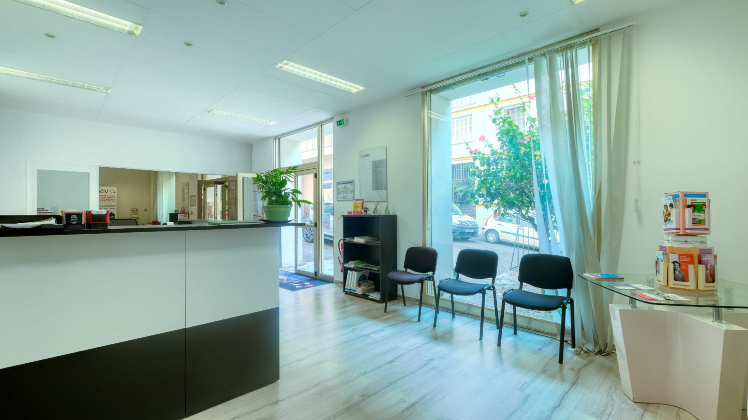 147m² Commercial property in Bastia, France No. 64535