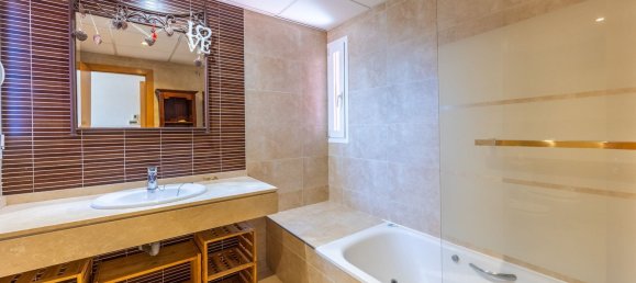 3 Schlafzimmer Doppelhaus in Cadiz, Spain, Nr. 154974 26