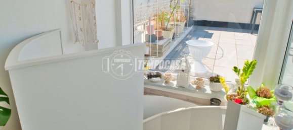 Ático de 3 habitaciónes en Vercelli, Italy No. 291116 13