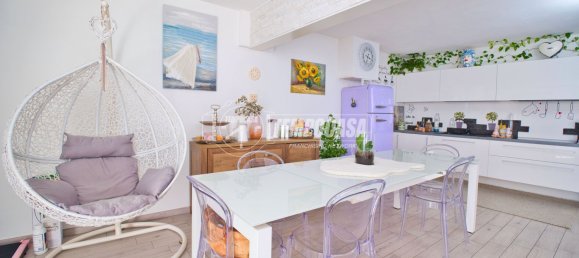 Ático de 3 habitaciónes en Vercelli, Italy No. 291116 32