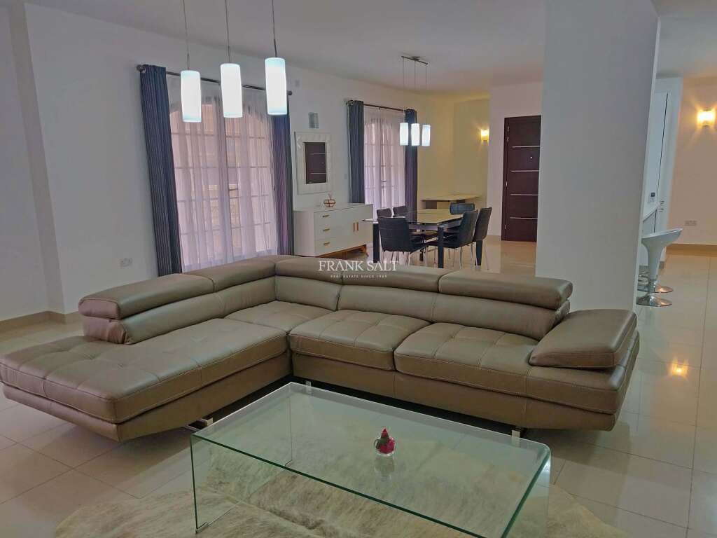 Apartamento T3 em Sliema, Malta N.º 8567