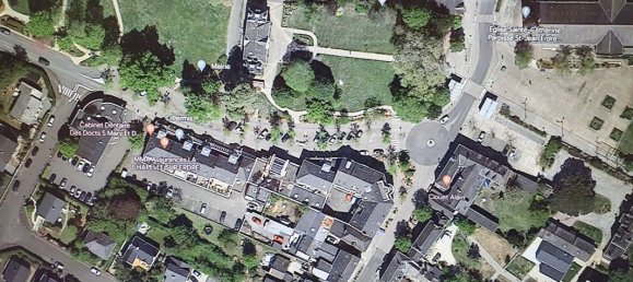  Parking in La Chapelle-sur-Erdre, France No. 336862 2