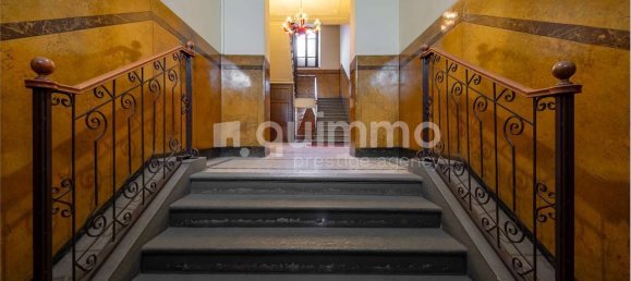 3 bedrooms Apartment in Milan, Italy No. 345785 27