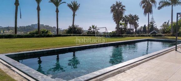 5 غرف نوم فيلا في El Paraiso, Spain رقم 57403 39