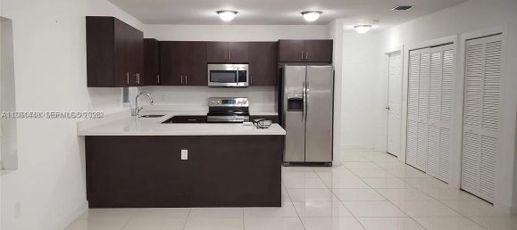 3 Schlafzimmer Villa in Miami, USA, Nr. 615304 7