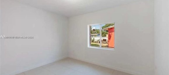 3 Schlafzimmer Villa in Miami, USA, Nr. 615304 5