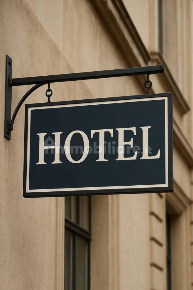 3800m² Building in Bormio, Italy No. 382190