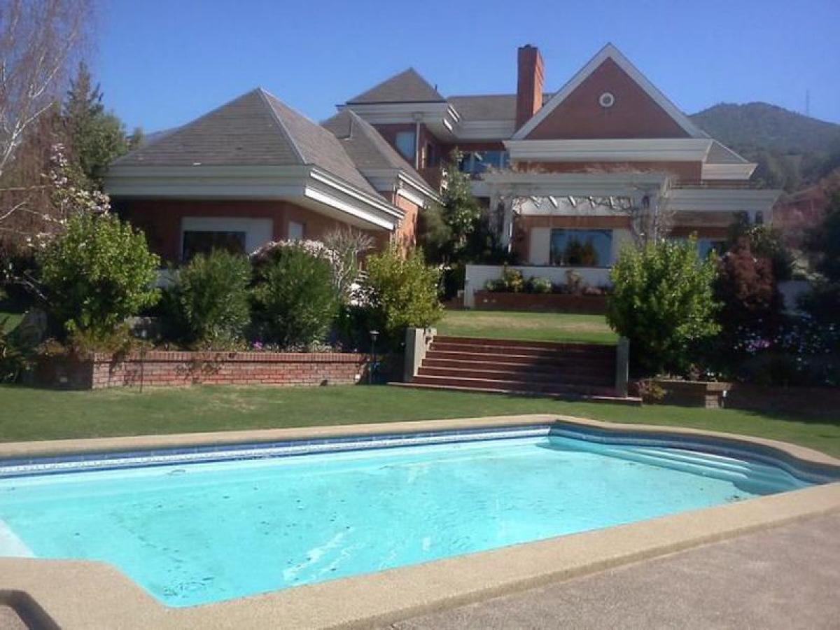 7 bedrooms House in Santiago, Chile No. 5005