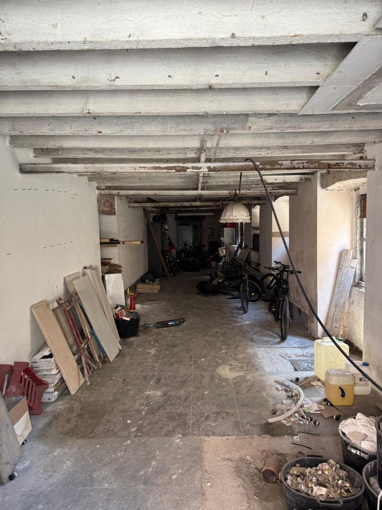 Propiedad comercial en Genoa, Italy 130 m² No. 344154