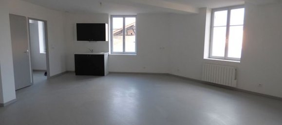 Квартира с 18 спальнями в Ромне, Франция № 309015 7