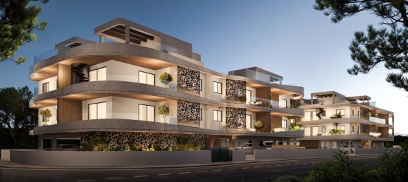 Квартира с 2 спальнями в Ливадия, Кипр № 32679 4