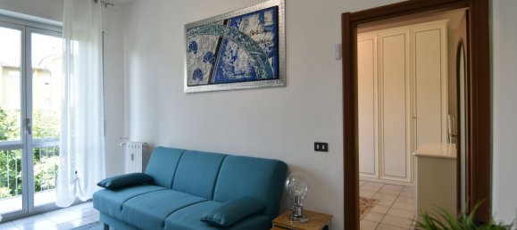 2 bedrooms Apartment in Milan, Italy No. 330402 7