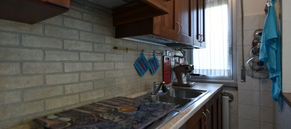 2 bedrooms Apartment in Milan, Italy No. 330402 14