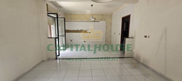 1 غرف نوم شقة في San Nicola la Strada, Italy رقم 117686 3