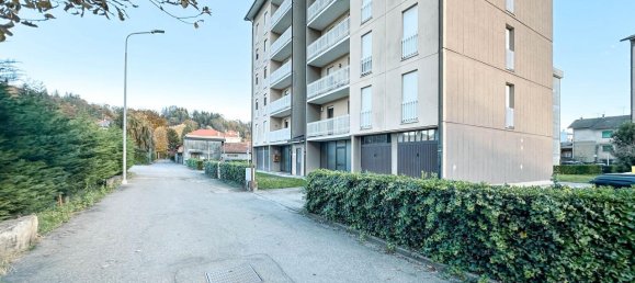 5-salle Appartement à Borgosesia, Italy No. 230559 8