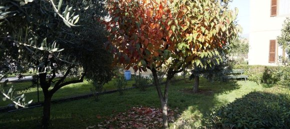 Casa de 4 habitaciónes en Spoleto, Italy No. 78060 11
