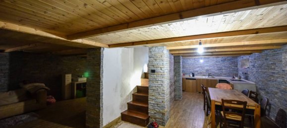 5 bedrooms Villa in Settimo Torinese, Italy No. 43584 40