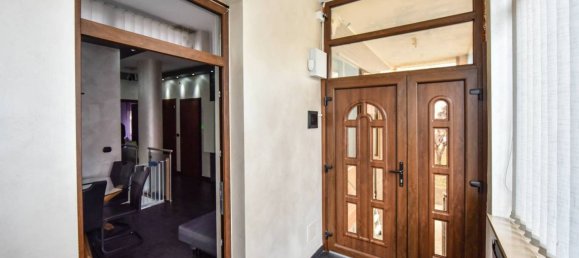 5 bedrooms Villa in Settimo Torinese, Italy No. 43584 29