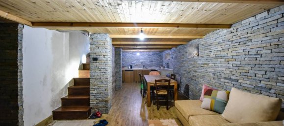 5 bedrooms Villa in Settimo Torinese, Italy No. 43584 28