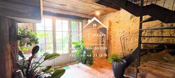 Villa de 2 dormitorios en Montresor, France No. 154036 3