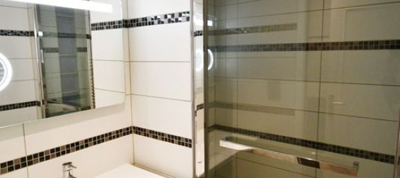 Apartamento de 2 dormitorios en Rueil-Malmaison, France No. 172581 3