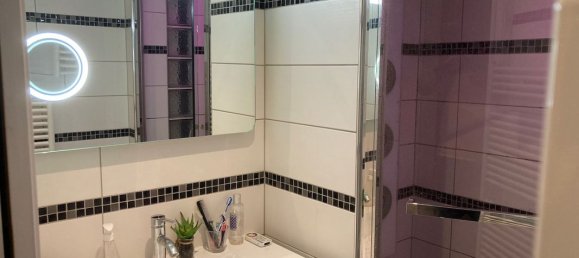 Apartamento de 2 dormitorios en Rueil-Malmaison, France No. 172581 4