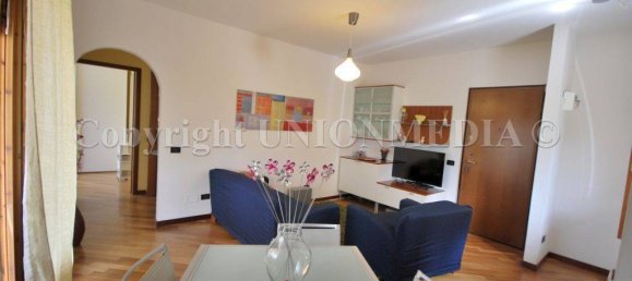2 bedrooms Apartment in Sarzana, Italy No. 275487 2