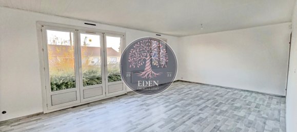 3 bedrooms House in Dreux, France No. 54485 4