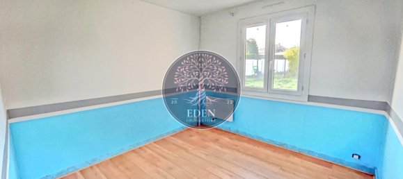 3 bedrooms House in Dreux, France No. 54485 7