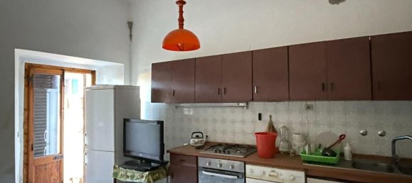 Casa de 15 habitaciónes en San Miniato, Italy No. 156523 16