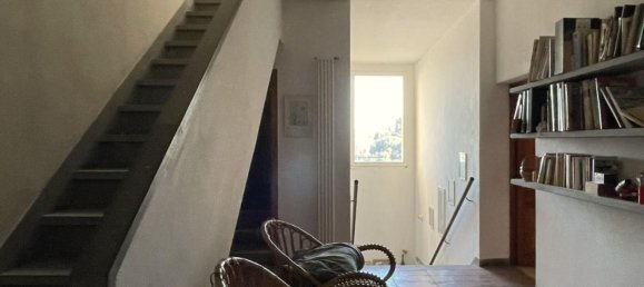 Casa de 15 habitaciónes en San Miniato, Italy No. 156523 24