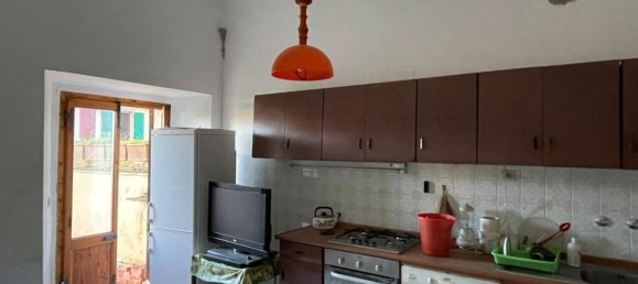 Casa de 15 habitaciónes en San Miniato, Italy No. 156523 19