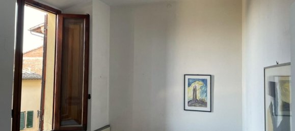 Casa de 15 habitaciónes en San Miniato, Italy No. 156523 30