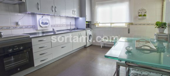 Квартира с 4 спальнями в Фару, Португалия № 90027 3