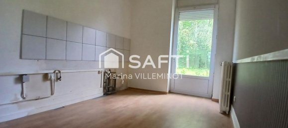 Casa de 3 dormitorios en Charleville-Mezieres, France No. 251558 5