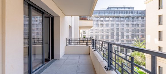 3 bedrooms Apartment in Levallois-Perret, France No. 117612 4