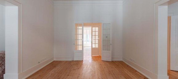 4 bedrooms Apartment in Lisbon, Portugal No. 67422 4