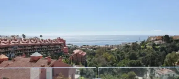 Villa de 3 dormitorios en Fuengirola, Spain No. 134614 36