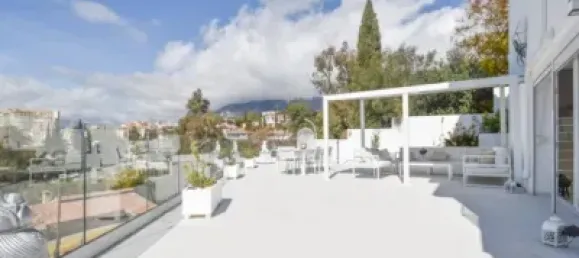 Villa de 3 dormitorios en Fuengirola, Spain No. 134614 24