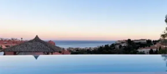 Villa de 3 dormitorios en Fuengirola, Spain No. 134614 49