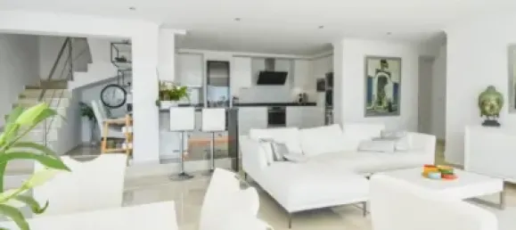 Villa de 3 dormitorios en Fuengirola, Spain No. 134614 15