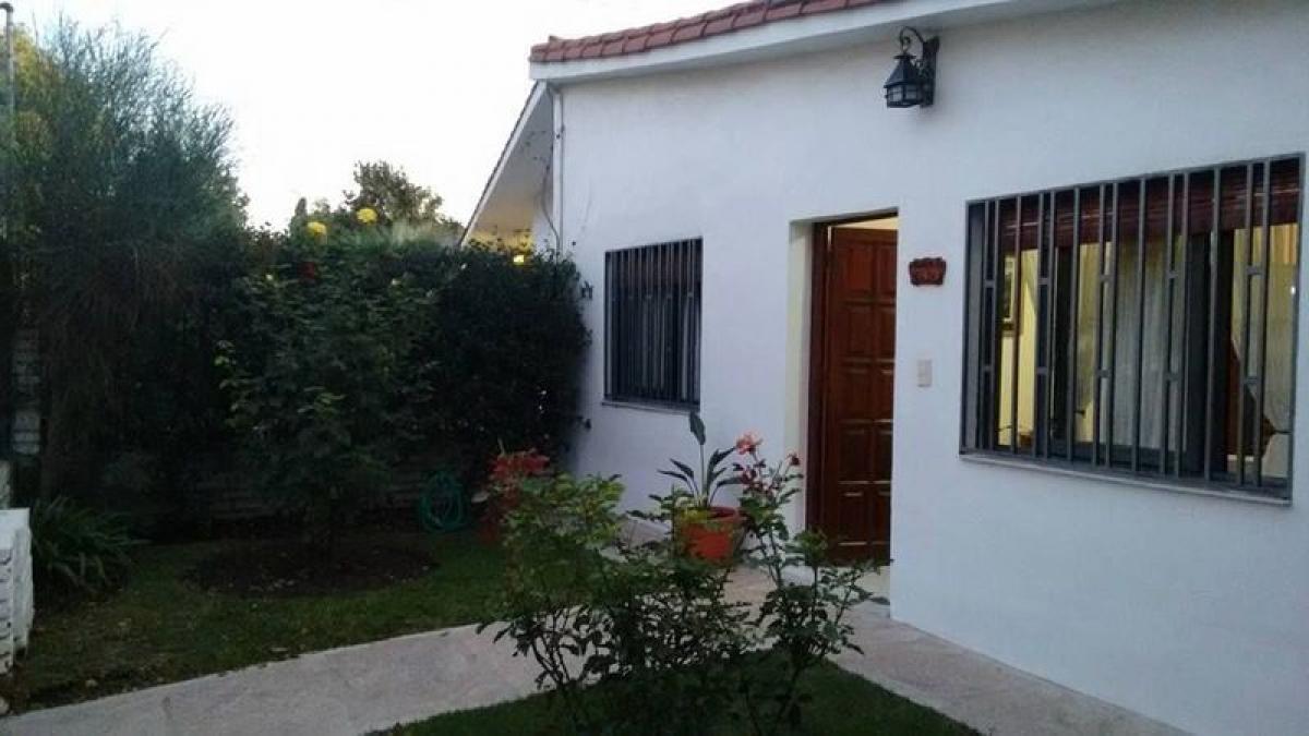 2 bedrooms House in Cordoba, Argentina No. 15822
