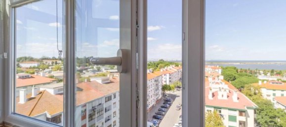 2 Schlafzimmer Wohnung in Seixal, Portugal, Nr. 354933 6