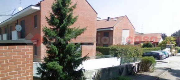 3 chambres Maison à Castano Primo, Italy No. 377069 4