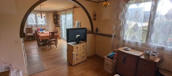 3 bedrooms House in Josselin, France No. 201360 7