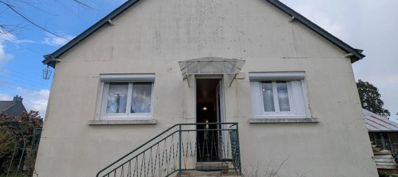 3 bedrooms House in Josselin, France No. 201360 2