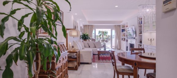 2 bedrooms Penthouse in Marbella, Spain No. 134196 8